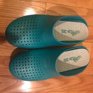 Calzuro clogs